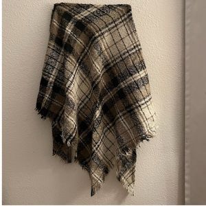 Beige Plaid Scarf Wrap | Candie’s